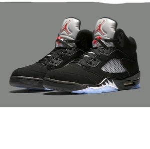 Meet your Posher, Bruce